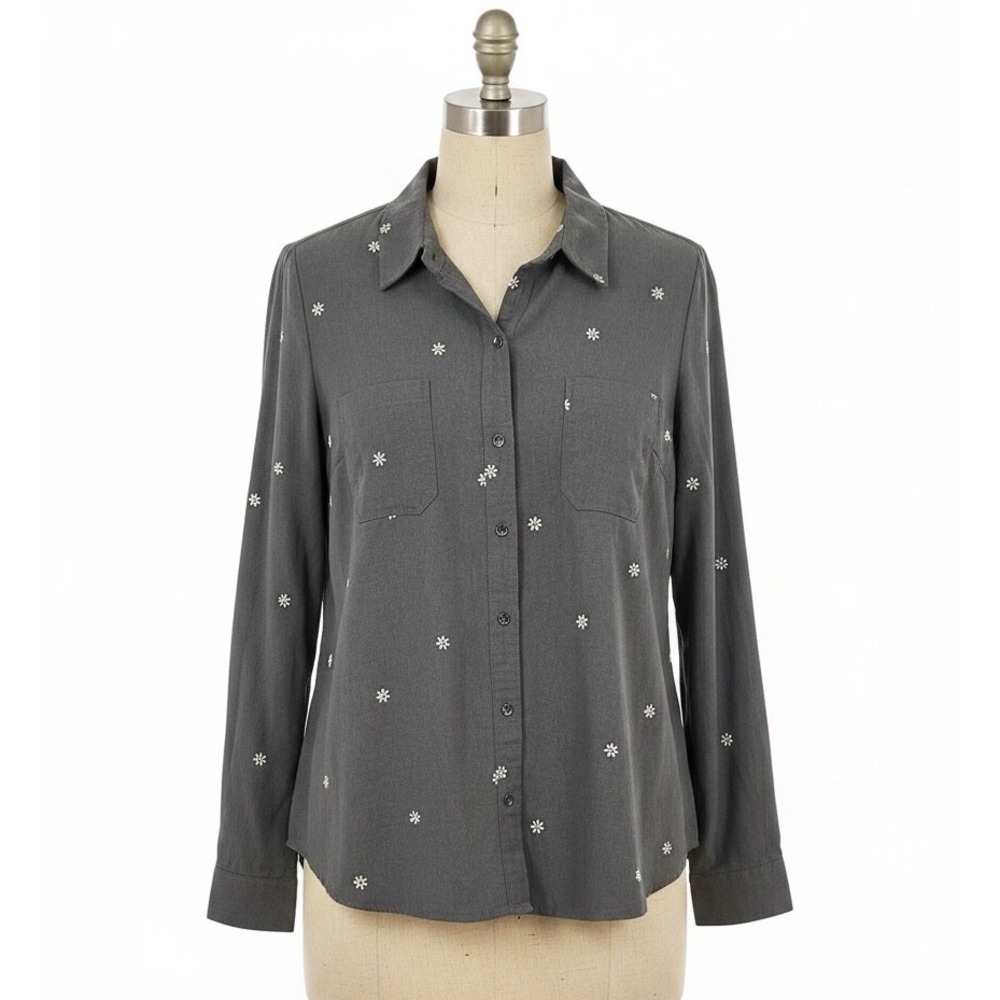 Torrid Gray Daisy Embroidered‎ Button Front Shirt Blouse Plus Size 2 18-20